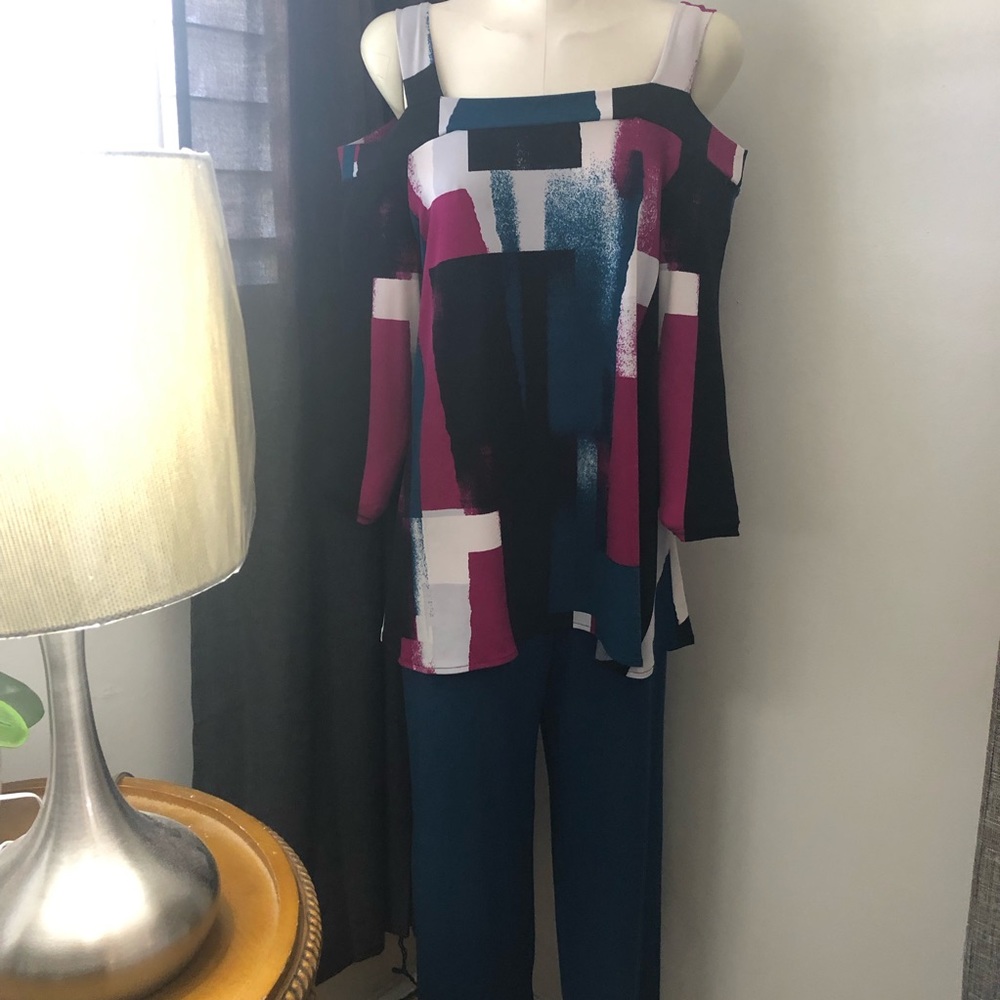 Blouse and pant set